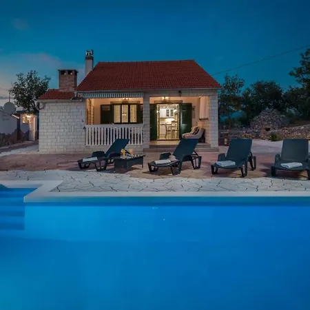 Villa Mystic Woods Sibenik